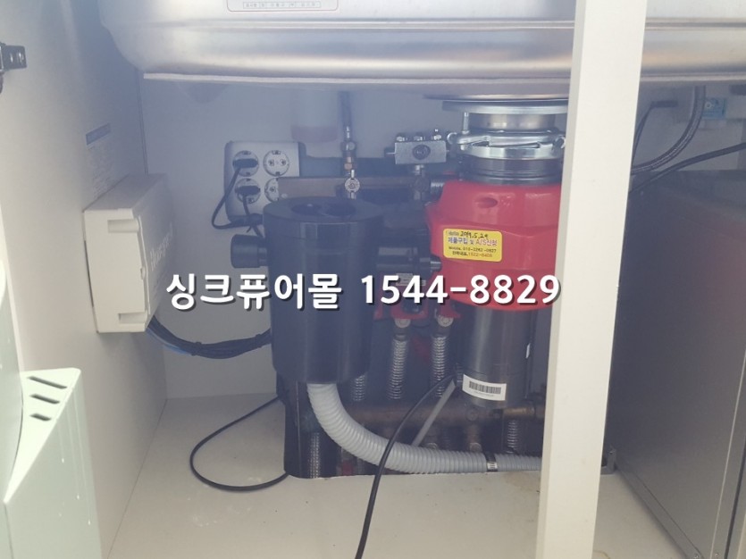 8976f7720612d8e67a83e53d09b3d87b_1560401080_25.jpg